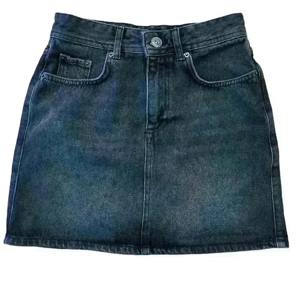 Urban Outfitters XS Dark Blue Denim Mini Skirt Button Closure Women's Short